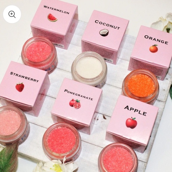 Watermelon Lip Scrub β Exfoliating & Hydrating β’ Sweet Scent β’ New - Picture 3 of 3